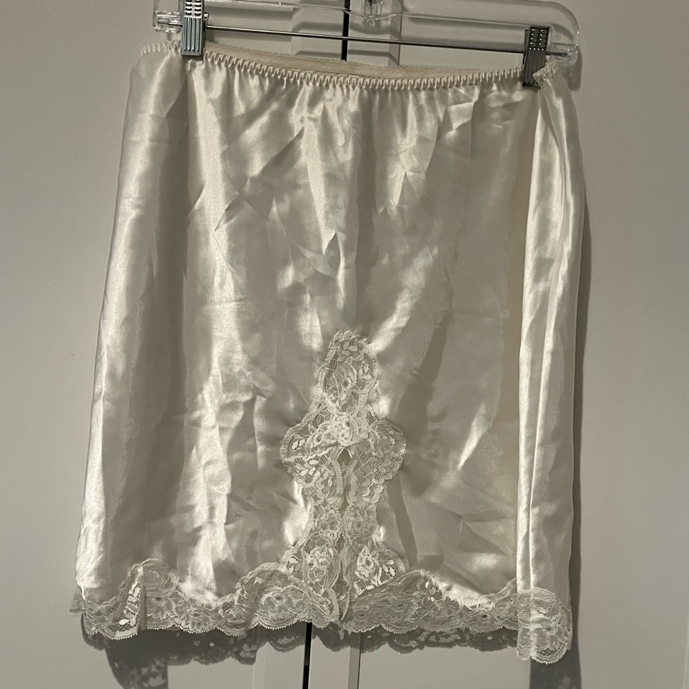 Victoria’s Secret White Slip Skirt